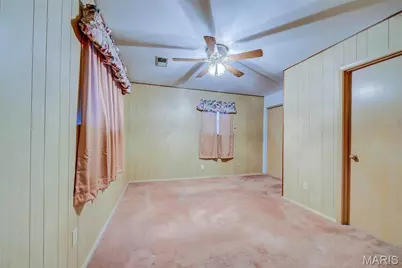 311 Utz Lane, Hazelwood, MO 63042 - Photo 23