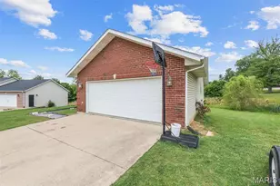 180 Glen Oak Dr, Jackson, MO 63755 - Photo 3