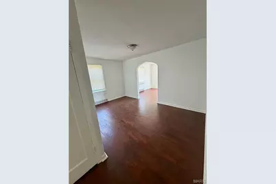 7047 Florence Place, Jennings, MO 63136 - Photo 3
