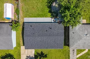 9811 Mill Pass Ln, Saint Louis, MO 63134 - Photo 5