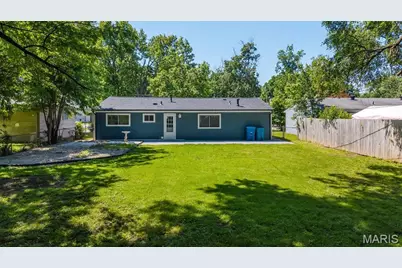 9811 Mill Pass Lane, Saint Louis, MO 63134 - Photo 7