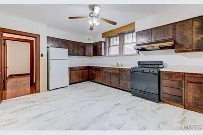 8644 Church Road, Saint Louis, MO 63147 - Photo 13