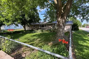 215 S Oak St, Monroe City, MO 63456 - Photo 11