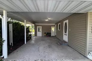 215 S Oak St, Monroe City, MO 63456 - Photo 13