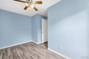 2201 Sequoia Park Ct, Maryland Heights, MO 63043 - Photo 43