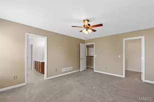 627 Country Heights Dr, Lake Saint Louis, MO 63367 - Photo 11