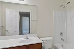 627 Country Heights Dr, Lake Saint Louis, MO 63367 - Photo 15