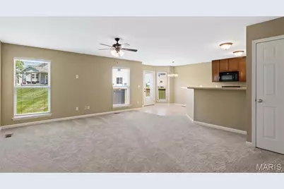 627 Country Heights Drive, Lake Saint Louis, MO 63367 - Photo 9