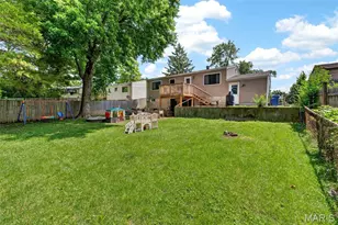 11819 Foxwood Dr, Maryland Heights, MO 63043 - Photo 13