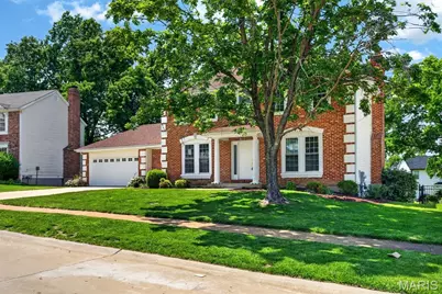 2113 Bow Tree Court, Chesterfield, MO 63005 - Photo 3