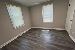 2945 Hilleman Ave, Saint John, MO 63114 - Photo 5