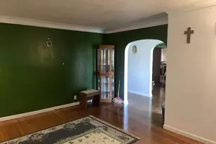6830 Glades Ave, Saint Louis, MO 63139 - Photo 3