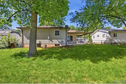 809 Lightwood Drive, Hazelwood, MO 63042 - Photo 25