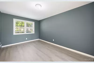 809 Lightwood Drive, Hazelwood, MO 63042 - Photo 19