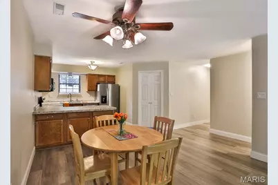 12966 Bryce Canyon Drive #B, Maryland Heights, MO 63043 - Photo 7