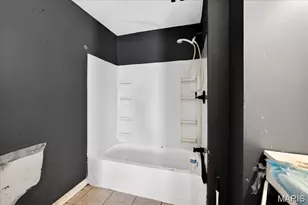 342 Alsobrook St, Kirkwood, MO 63122 - Photo 5