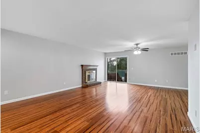 2832 Waldwick Court, Saint Louis, MO 63129 - Photo 7