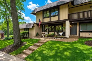 1343 Hampton Rd, Saint Charles, MO 63303 - Photo 1