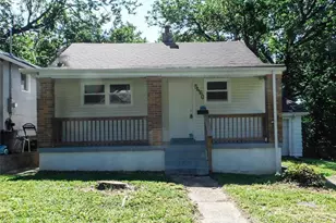 5460 Hamilton Ave, Jennings, MO 63136 - Photo 1
