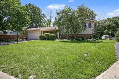 4912 Arevalo Court, Saint Louis, MO 63128 - Photo 3
