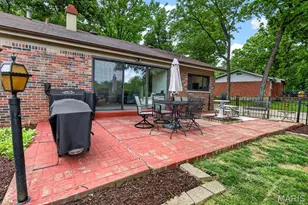 404 Oakmont Cir, Ballwin, MO 63011 - Photo 37
