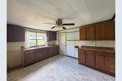 11129 Carp Lake Road, Richwoods, MO 63071 - Photo 11