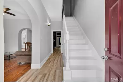 4272 Hartford Street, Saint Louis, MO 63116 - Photo 3
