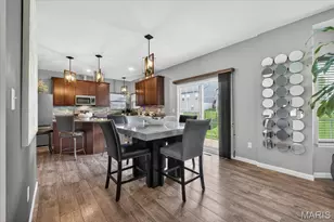 979 Crestwood Ln, O'Fallon, MO 63366 - Photo 11