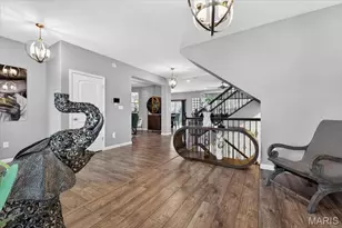 979 Crestwood Ln, O'Fallon, MO 63366 - Photo 5