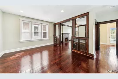 739 Dover Place, Saint Louis, MO 63111 - Photo 5