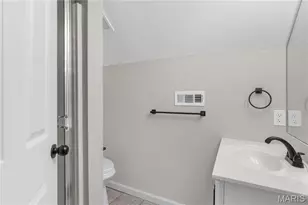 11269 Oak Hill Manor Dr, Bridgeton, MO 63044 - Photo 37