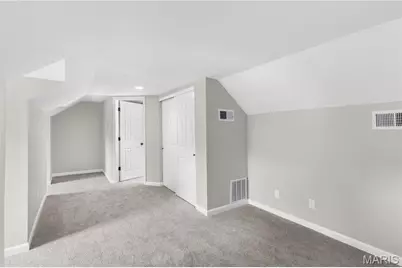 11269 Oak Hill Manor Drive, Bridgeton, MO 63044 - Photo 35
