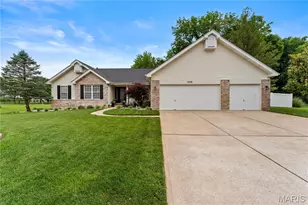 1558 Prospect Lakes Dr, Wentzville, MO 63385 - Photo 1