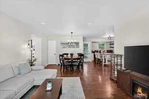 730 Samoa Dr, Saint Louis, MO 63126 - Photo 3