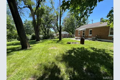4198 Wright Avenue, Saint Ann, MO 63074 - Photo 9