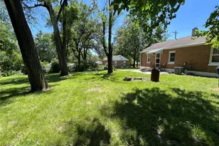 4138 Wright Ave, Saint Ann, MO 63074 - Photo 9