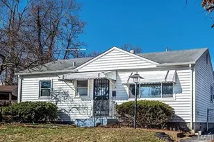 9618 De Porres Ln, Saint Louis, MO 63114 - Photo 1