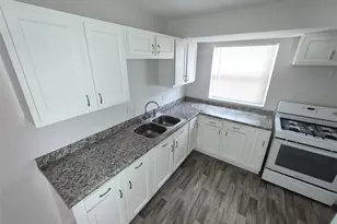 1201 June Ave, Saint Louis, MO 63138 - Photo 7