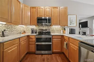 233 Cordovan Commons Pkwy, Saint Louis, MO 63017 - Photo 17