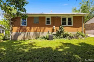 9745 Radio Dr, Saint Louis, MO 63123 - Photo 41