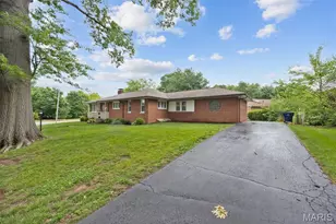 6400 Myrlette Ct, Saint Louis, MO 63116 - Photo 41
