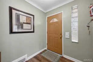 6400 Myrlette Ct, Saint Louis, MO 63116 - Photo 3