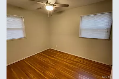 429 Shepley Drive, Saint Louis, MO 63137 - Photo 13