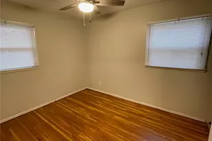 429 Shepley Dr, Saint Louis, MO 63137 - Photo 13