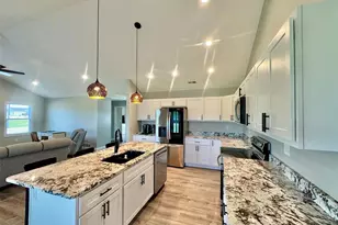 200 W Larkspur Ct, Hannibal, MO 63401 - Photo 5