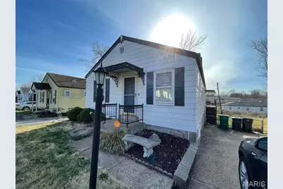 9855 Green Valley Drive, Saint Louis, MO 63136 - Photo 1