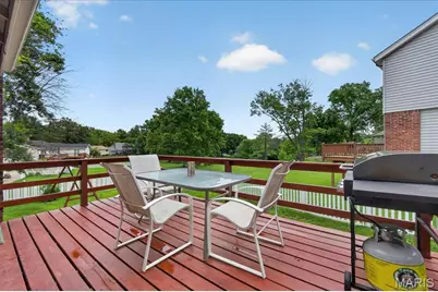 15420 Country Ridge Drive, Chesterfield, MO 63017 - Photo 25