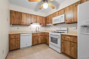 885 Barwood Dr, Arnold, MO 63010 - Photo 11