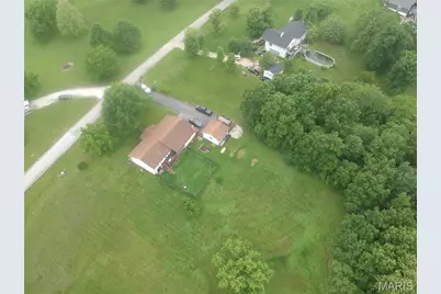 1118 Emerald Drive, Moscow Mills, MO 63362 - Photo 27