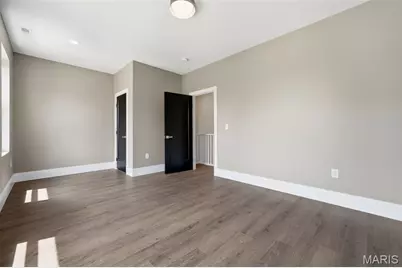 4439 Gibson Avenue, Saint Louis, MO 63110 - Photo 29